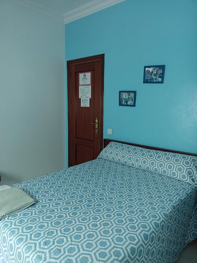 Pension Larra Mairena De Alcor Luaran gambar